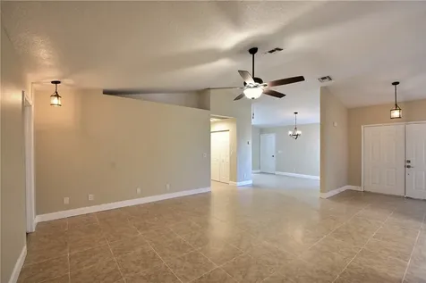 153 S 19th Circle SW Vero Beach FL 32962