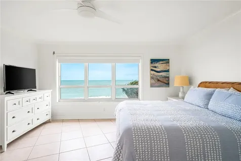 8804 S Sea Oaks Way Vero Beach FL 32963