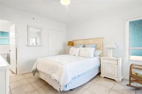 8804 S Sea Oaks Way Vero Beach FL 32963
