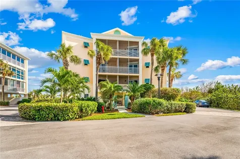8804 S Sea Oaks Way Vero Beach FL 32963