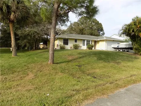 657 Brookedge Terrace Sebastian FL 32958
