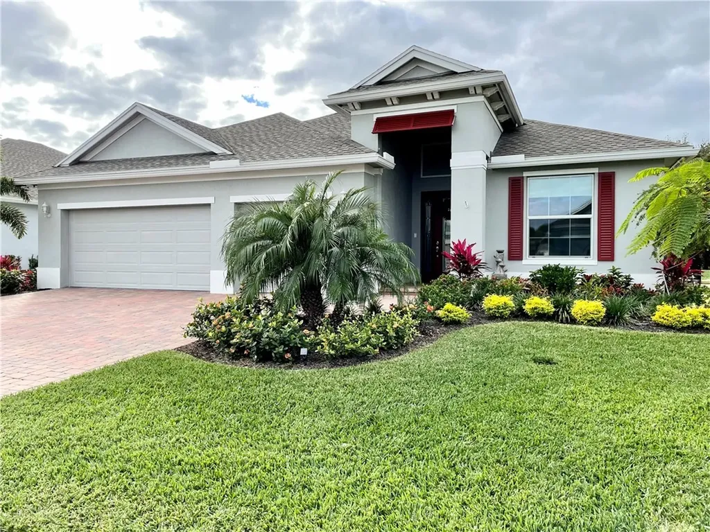 1613 Segovia Circle Vero Beach FL 32966