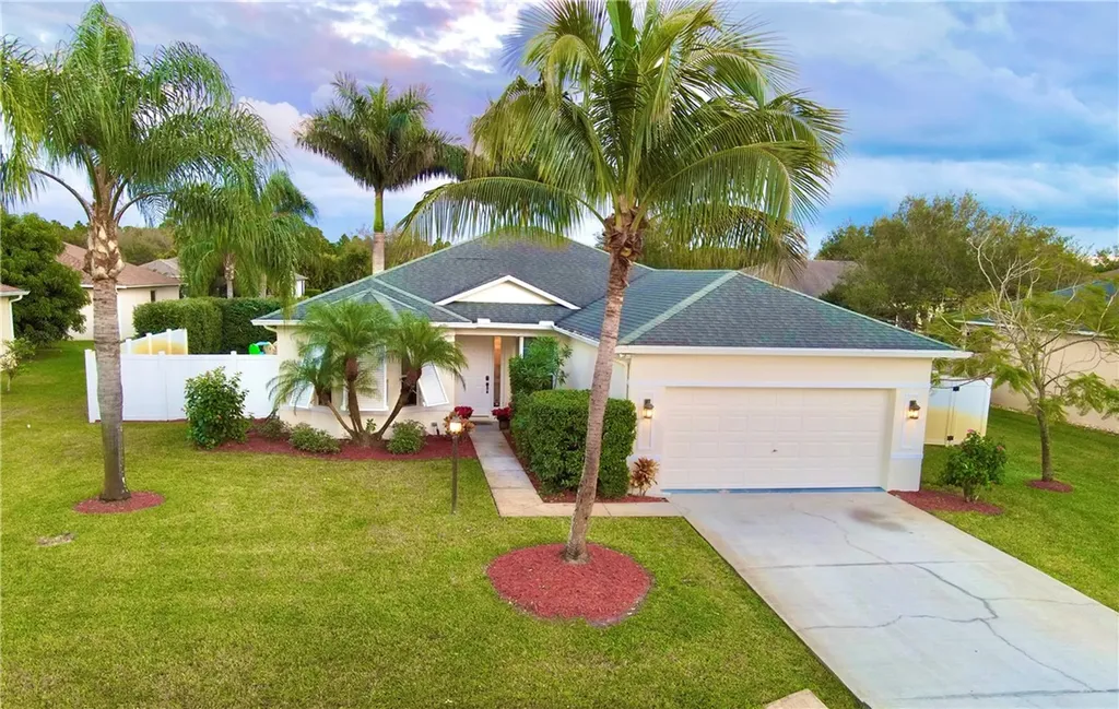 4790 49th Avenue Vero Beach FL 32967