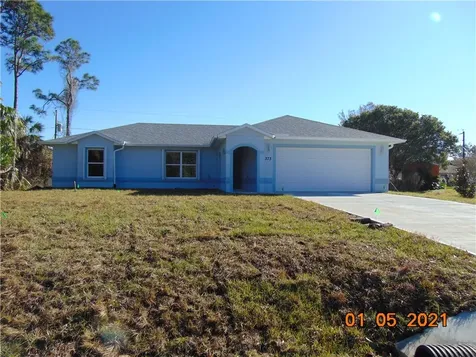 373 Easy Street Sebastian FL 32958
