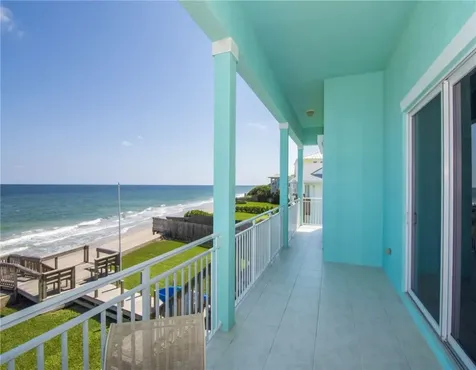 9460 Doubloon Drive Vero Beach FL 32963