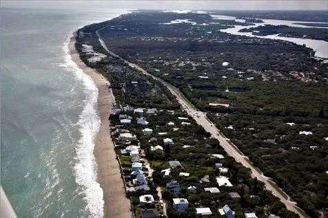 9460 Doubloon Drive Vero Beach FL 32963