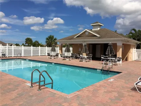 1295 Parkside Drive Vero Beach FL 32966