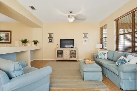 1295 Parkside Drive Vero Beach FL 32966