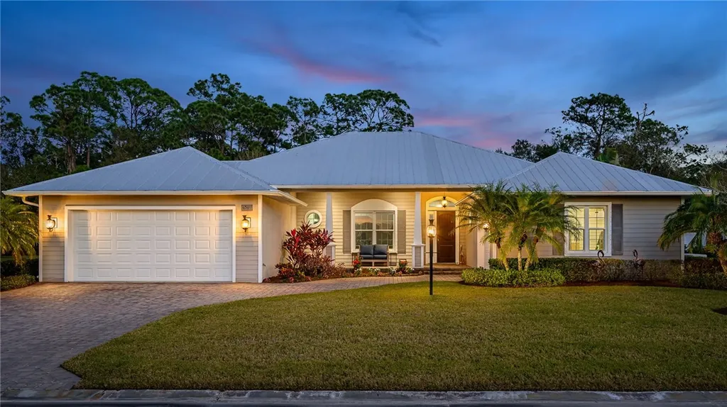4340 Amelia Plantation Court Vero Beach FL 32967