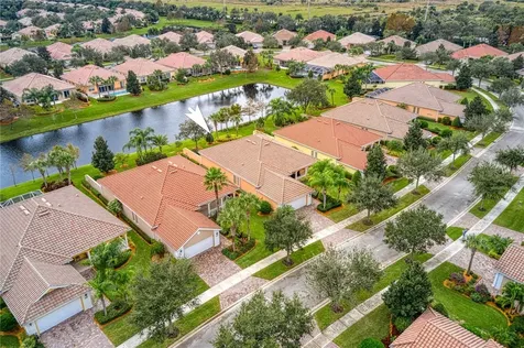 5462 Barbados Square Vero Beach FL 32967