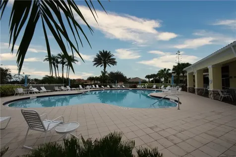 5462 Barbados Square Vero Beach FL 32967