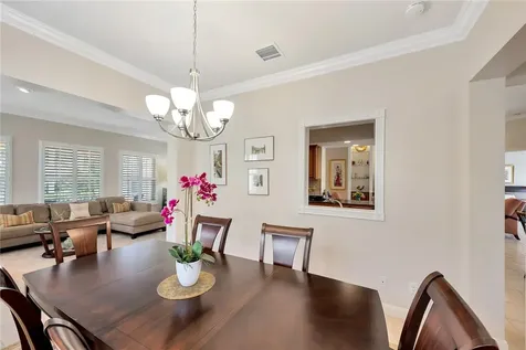 5462 Barbados Square Vero Beach FL 32967