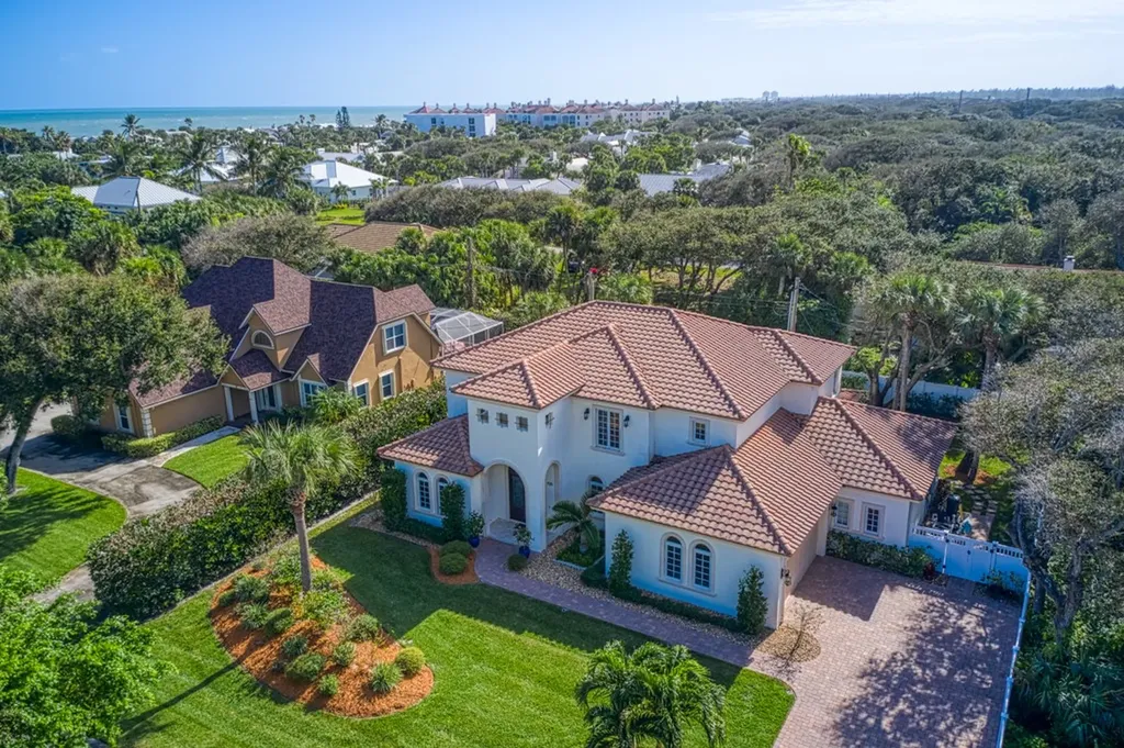 925 Sunrise Terrace Indian River Shores FL 32963