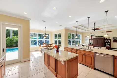 925 Sunrise Terrace Indian River Shores FL 32963