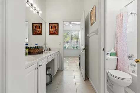 898 Island Club Square Vero Beach FL 32963