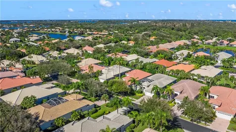 898 Island Club Square Vero Beach FL 32963