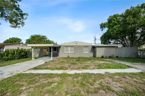 141 6th Drive SW Vero Beach FL 32962