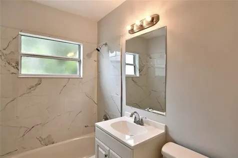 2359 1st Court SE Vero Beach FL 32962
