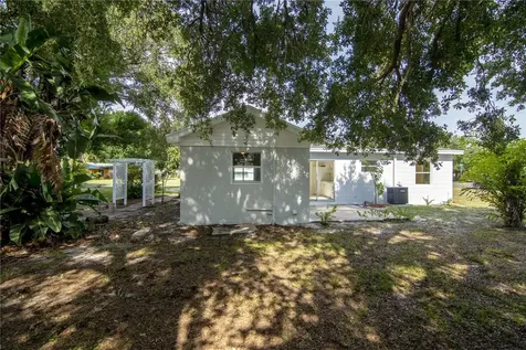 2359 1st Court SE Vero Beach FL 32962