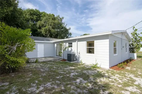 2359 1st Court SE Vero Beach FL 32962