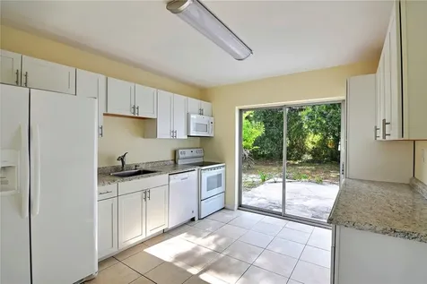 2359 1st Court SE Vero Beach FL 32962