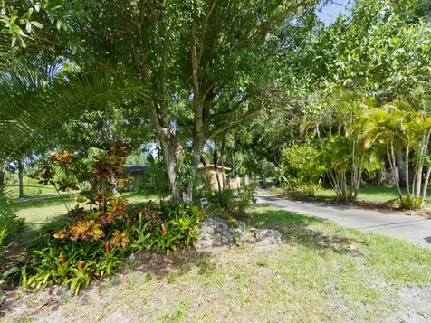 2395 43rd Avenue Vero Beach FL 32960