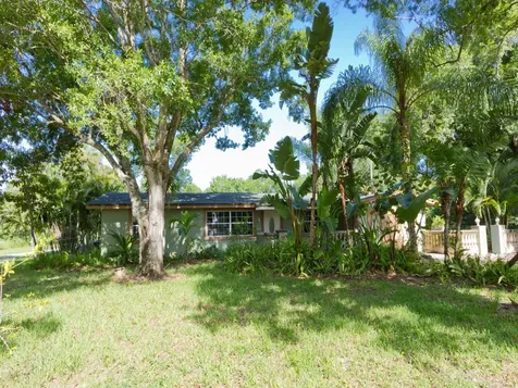 2395 43rd Avenue Vero Beach FL 32960
