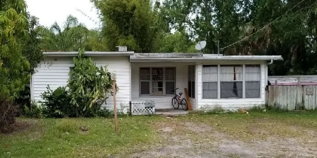 5040 65th Street Vero Beach FL 32967