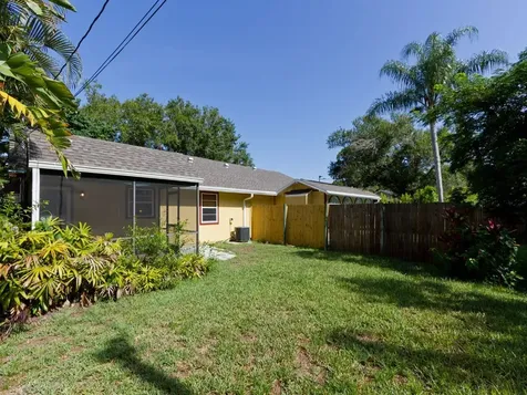 1422 36th Avenue Vero Beach FL 32960