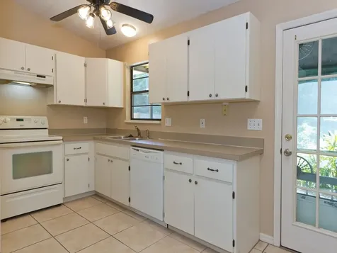 1422 36th Avenue Vero Beach FL 32960