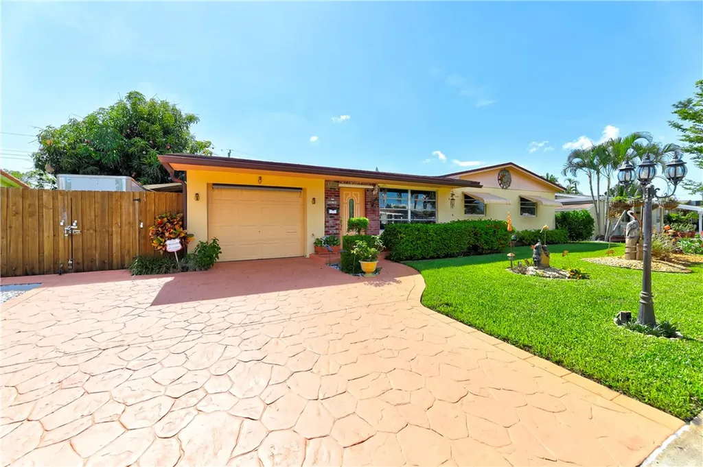 3810 NW 4th Avenue Deerfield Beach FL 33064