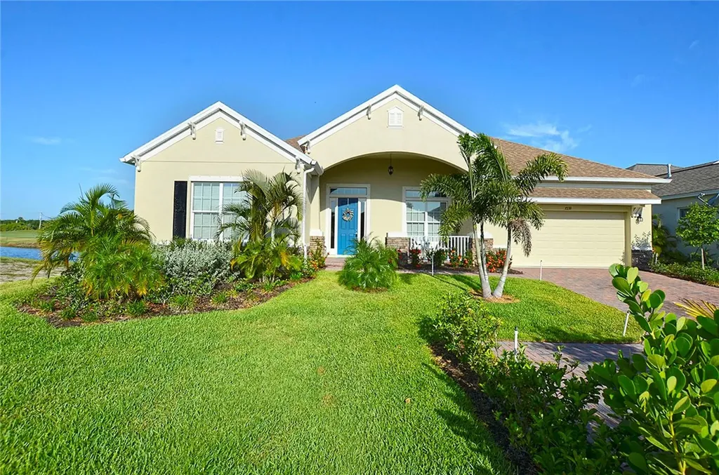 7239 E Village Square Vero Beach FL 32966