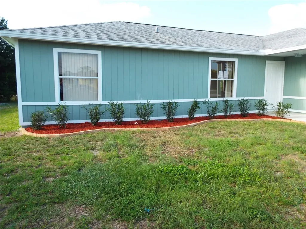760 3rd Street SW Vero Beach FL 32962