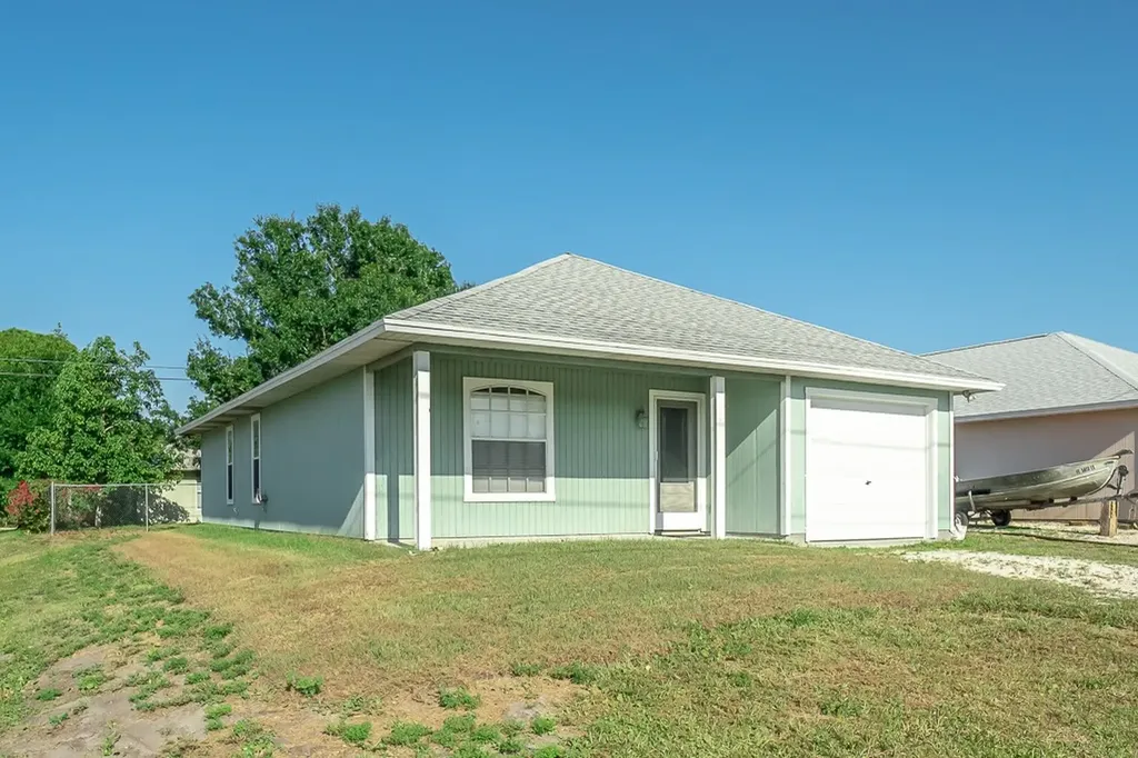 1600 20th Avenue SW Vero Beach FL 32962