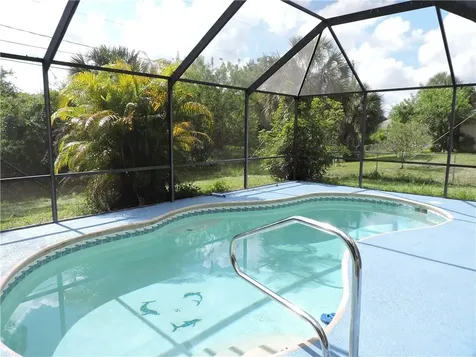 9140 102nd Avenue Vero Beach FL 32967