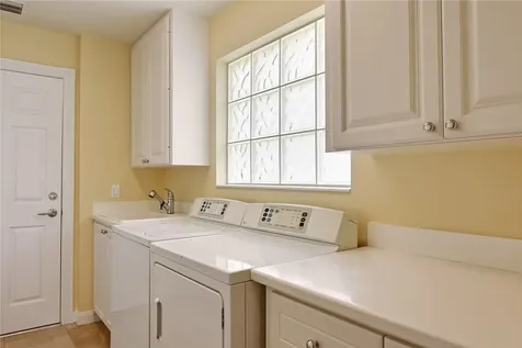 5675 Dominica Street Vero Beach FL 32967