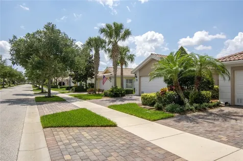 5675 Dominica Street Vero Beach FL 32967