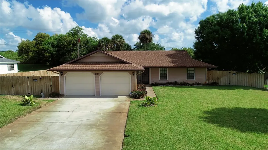 107 N 19th Circle SW Vero Beach FL 32962