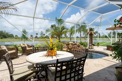 7251 East Village Square Vero Beach FL 32966