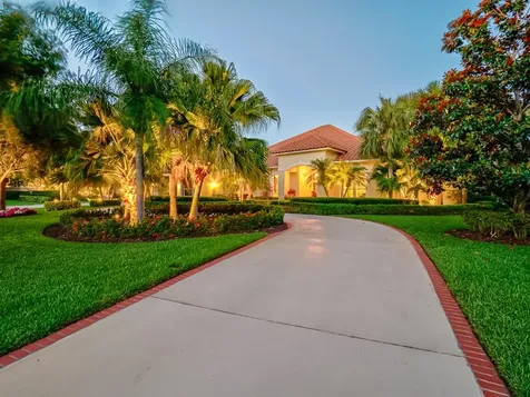 5575 Las Brisas Drive Vero Beach FL 32967