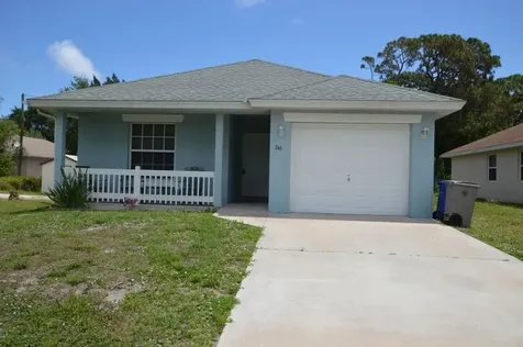 746 11th Court SW Vero Beach FL 32962