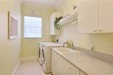 1705 Majorca Place Vero Beach FL 32967