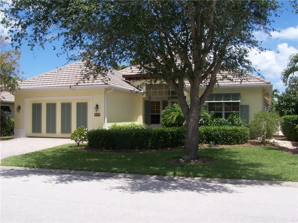 9170 Seasons Terrace Vero Beach FL 32963