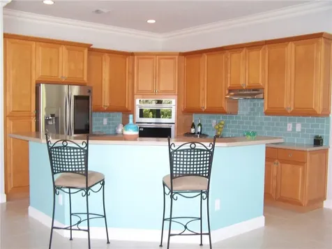 9170 Seasons Terrace Vero Beach FL 32963