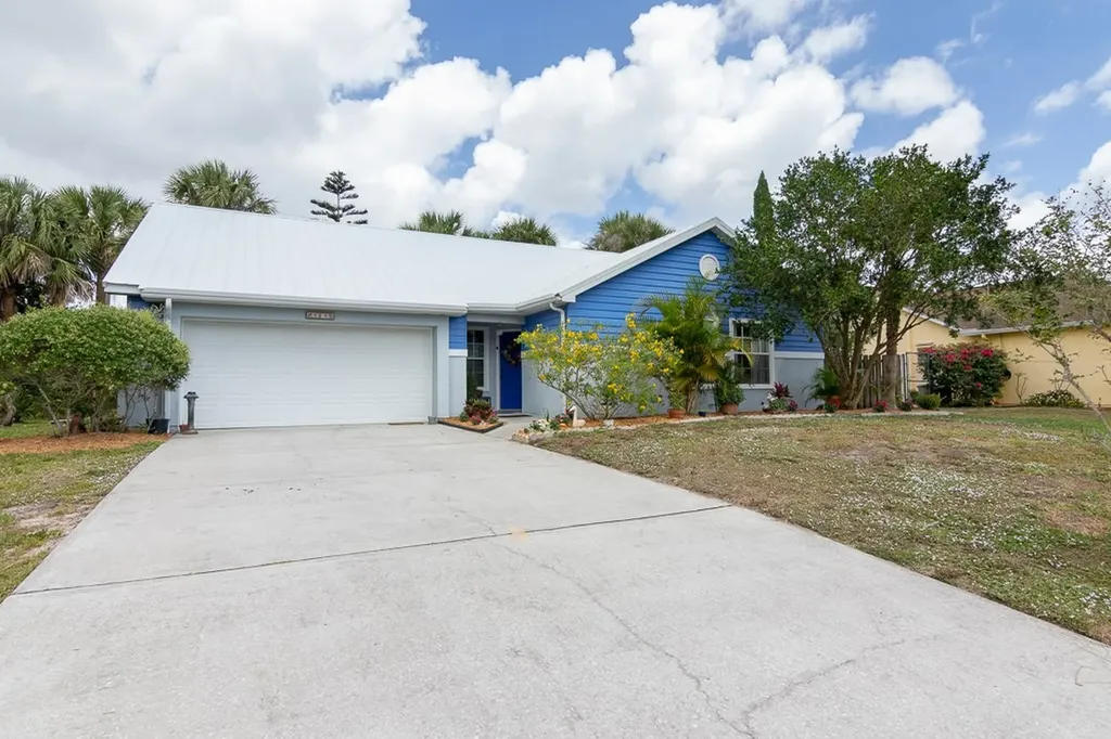 464 Seaside Terrace Sebastian FL 32958