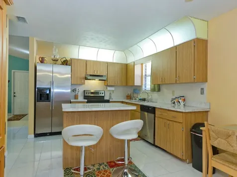 304 14th Street SW Vero Beach FL 32962