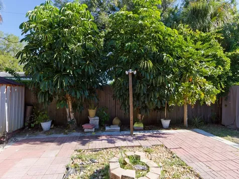 304 14th Street SW Vero Beach FL 32962