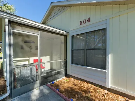 304 14th Street SW Vero Beach FL 32962
