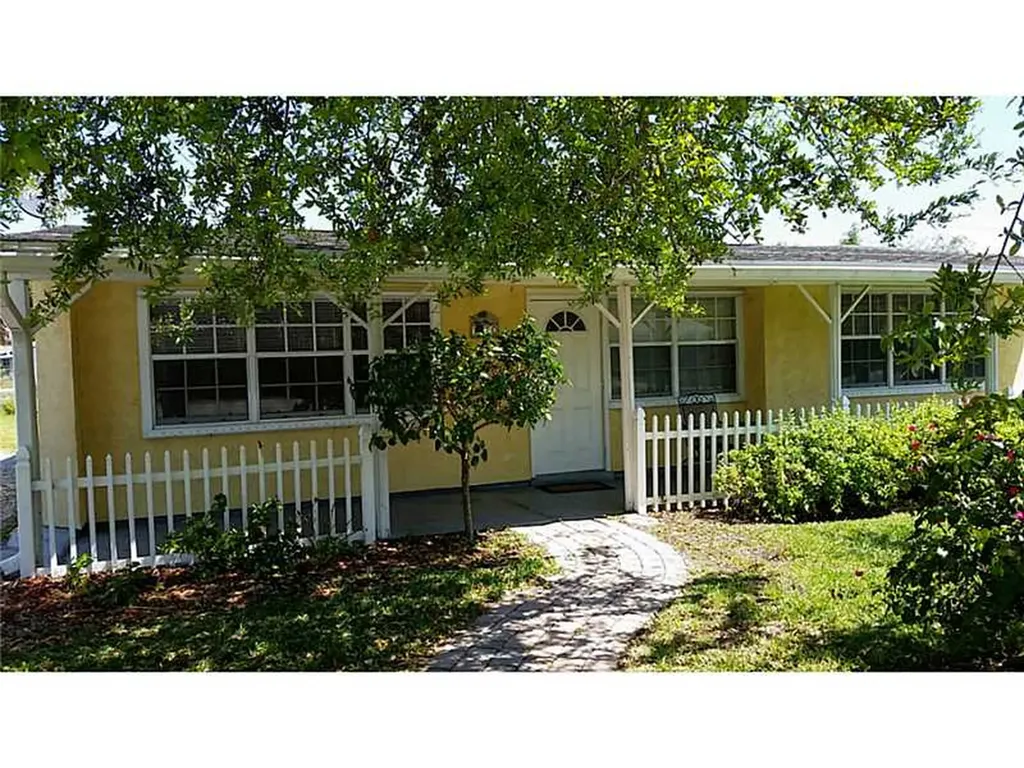 1450 6th Avenue Vero Beach FL 32960