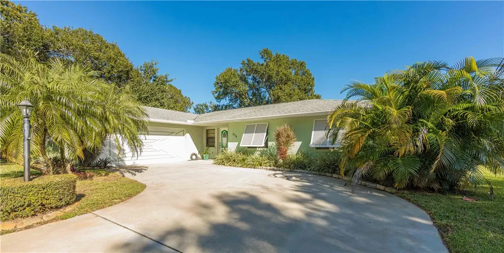 530 11th Court Vero Beach FL 32962